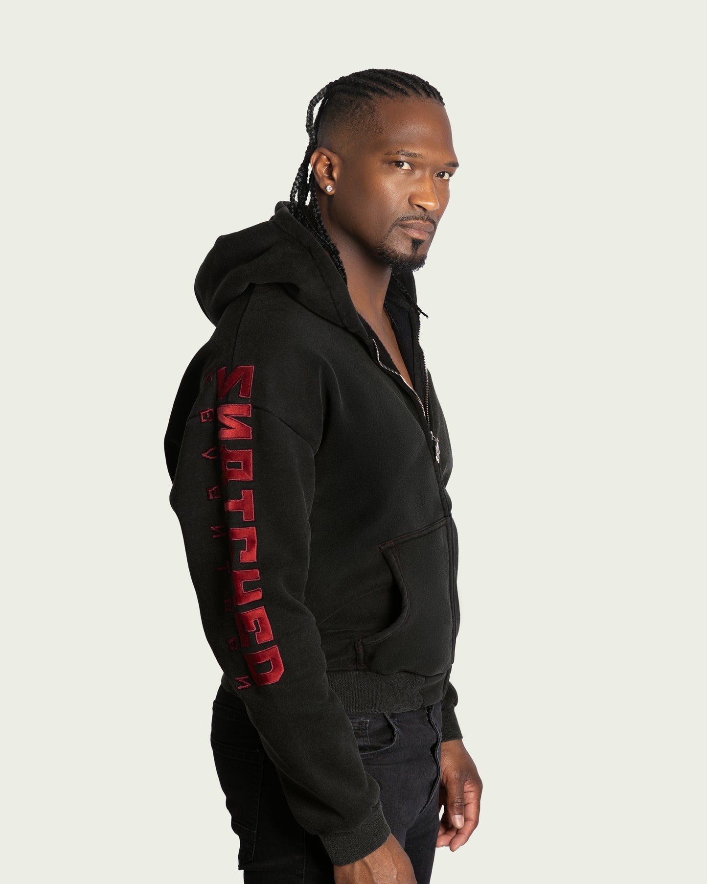 BLACK S17 ZIP HOODIE